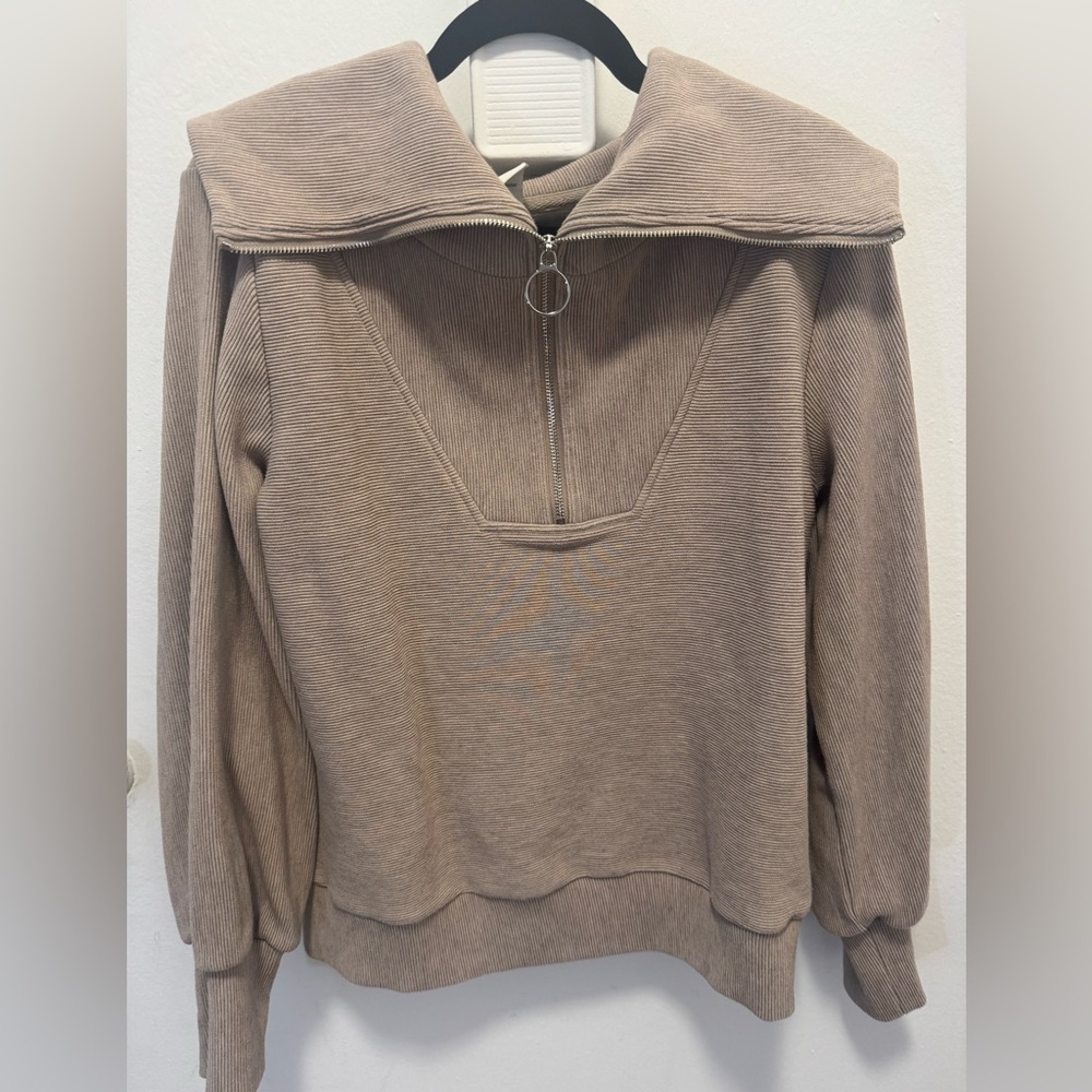 Varley half quarter zip sweatshirt